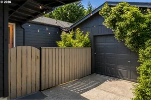 3051 Oak St, Longview, WA 98632 - Photo 7