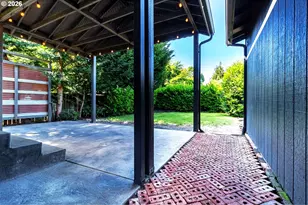 3051 Oak St, Longview, WA 98632 - Photo 5