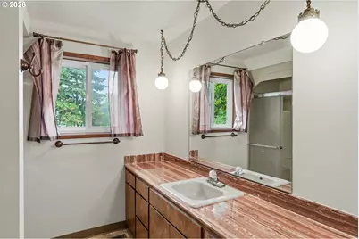 6644 Rippling Brook Dr SE, Salem, OR 97301 - Photo 31