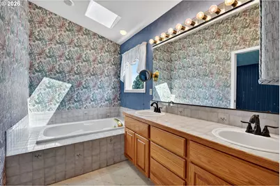 15424 NE Andra Pl, Portland, OR 97230 - Photo 23