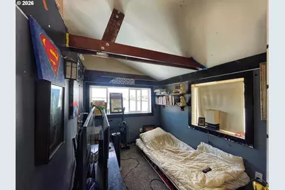 1819 N Jantzen Ave, Portland, OR 97217 - Photo 21