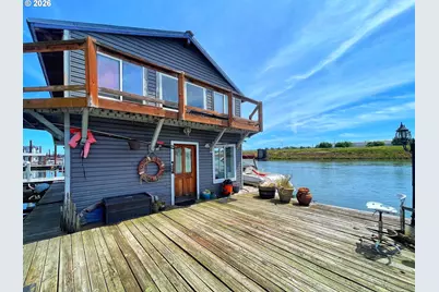 1819 N Jantzen Ave, Portland, OR 97217 - Photo 3
