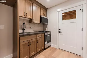 456 SE Haddock Ln, Hillsboro, OR 97123 - Photo 21