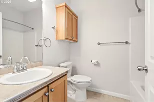 10805 NE Red Wing Way, Hillsboro, OR 97006 - Photo 17