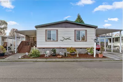 125 SE Estate Loop, Winston, OR 97496 - Photo 3