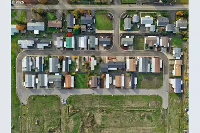 125 SE Estate Loop, Winston, OR 97496 - Photo 45