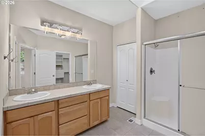 1325 SE Dustin Dr, Milwaukie, OR 97267 - Photo 23