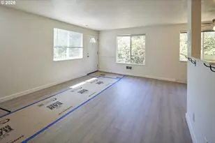 3907 SE Salmon St, Portland, OR 97214 - Photo 9