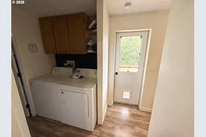 27645 Snyder Rd #14, Junction City, OR 97448 - Photo 15
