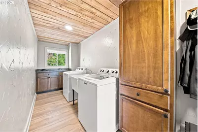 285 N 2nd St, Kalama, WA 98625 - Photo 17