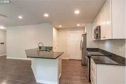 4509 Ridenour St, Roseburg, OR 97470 - Photo 7