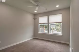 4509 Ridenour St, Roseburg, OR 97470 - Photo 27