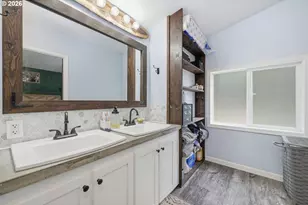 78783 Sears Rd, Cottage Grove, OR 97424 - Photo 19