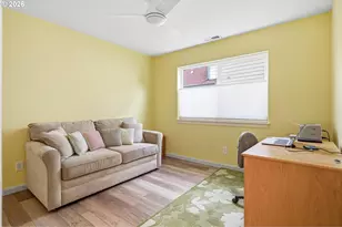 420 Walnut Way, Silverton, OR 97381 - Photo 27