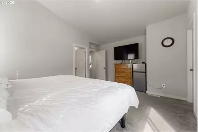 7053 SE Benedict St, Hillsboro, OR 97123 - Photo 17