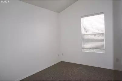 1649 SE Night Heron Way, Gresham, OR 97080 - Photo 11