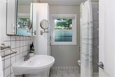 110 SE 47th Ave, Portland, OR 97215 - Photo 15