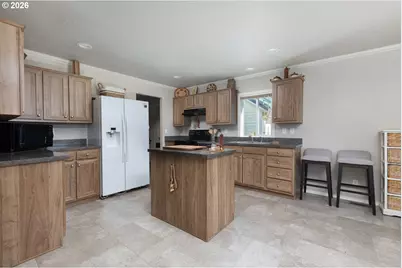 1809 SE Alder Lane Dr, Toledo, OR 97391 - Photo 7