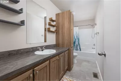 1809 SE Alder Lane Dr, Toledo, OR 97391 - Photo 15