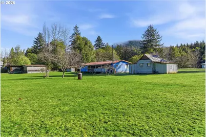 60024 Fairview Rd, Coquille, OR 97423 - Photo 33