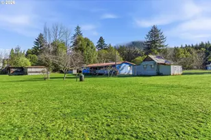 60024 Fairview Rd, Coquille, OR 97423 - Photo 33