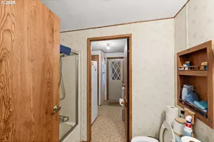 60024 Fairview Rd, Coquille, OR 97423 - Photo 17