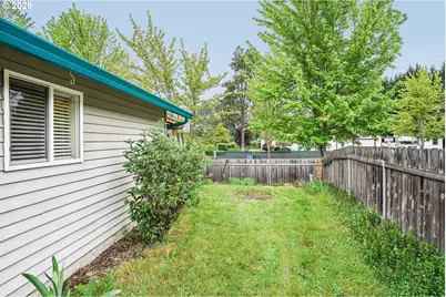 308 SE 9th St, Battle Ground, WA 98604 - Photo 25