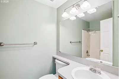 308 SE 9th St, Battle Ground, WA 98604 - Photo 17