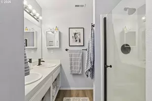 2764 E McLoughlin Blvd, Vancouver, WA 98661 - Photo 31