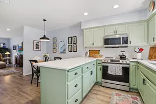 2764 E McLoughlin Blvd, Vancouver, WA 98661 - Photo 17