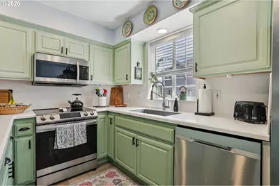 2764 E McLoughlin Blvd, Vancouver, WA 98661 - Photo 19