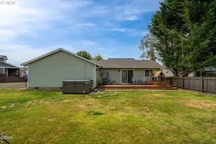 6460 Colonial Way, Tillamook, OR 97141 - Photo 31
