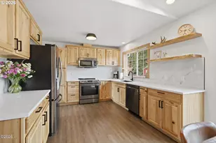 6460 Colonial Way, Tillamook, OR 97141 - Photo 11