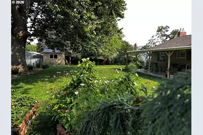 624 Pierce St, Milton-Freewater, OR 97862 - Photo 27