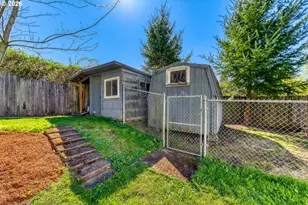 1120 SE Spruce Ct, Gresham, OR 97080 - Photo 25