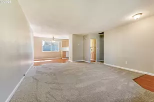 1120 SE Spruce Ct, Gresham, OR 97080 - Photo 7