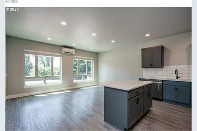 306 N Bridgeton Rd, Portland, OR 97217 - Photo 9