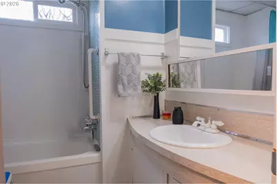 4348 Essex St, Salem, OR 97317 - Photo 17