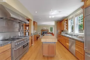 8408 NW Hawkins Blvd, Portland, OR 97229 - Photo 11