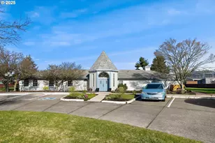 3700 Babcock Ln, Eugene, OR 97401 - Photo 47