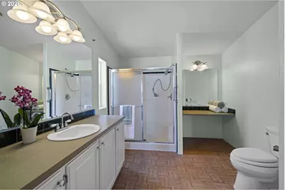 3700 Babcock Ln #127, Eugene, OR 97401 - Photo 29