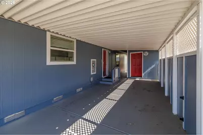 3700 Babcock Ln #127, Eugene, OR 97401 - Photo 37