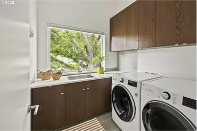 4648 NE 40th Ave, Portland, OR 97211 - Photo 39