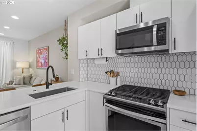 6419 N Montana Ave, Portland, OR 97217 - Photo 9