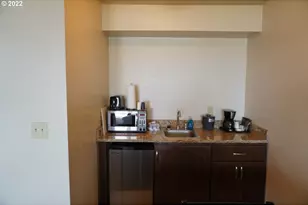 88416 1st Ave, Florence, OR 97439 - Photo 11