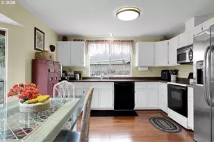 4452 Jessica Dr, Springfield, OR 97478 - Photo 11