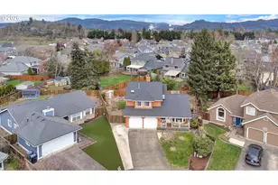 4452 Jessica Dr, Springfield, OR 97478 - Photo 5