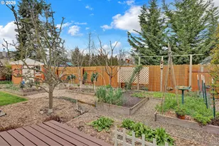 4452 Jessica Dr, Springfield, OR 97478 - Photo 35