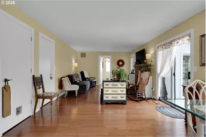 4452 Jessica Dr, Springfield, OR 97478 - Photo 17