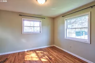 736 E Dalke St, Monmouth, OR 97361 - Photo 17